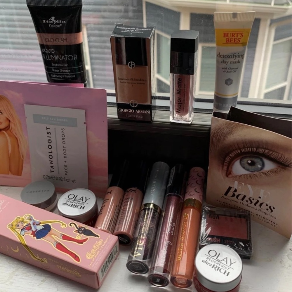 Makeup lot: Urban Decay, Colourpop, Burt’s Bees, NYX